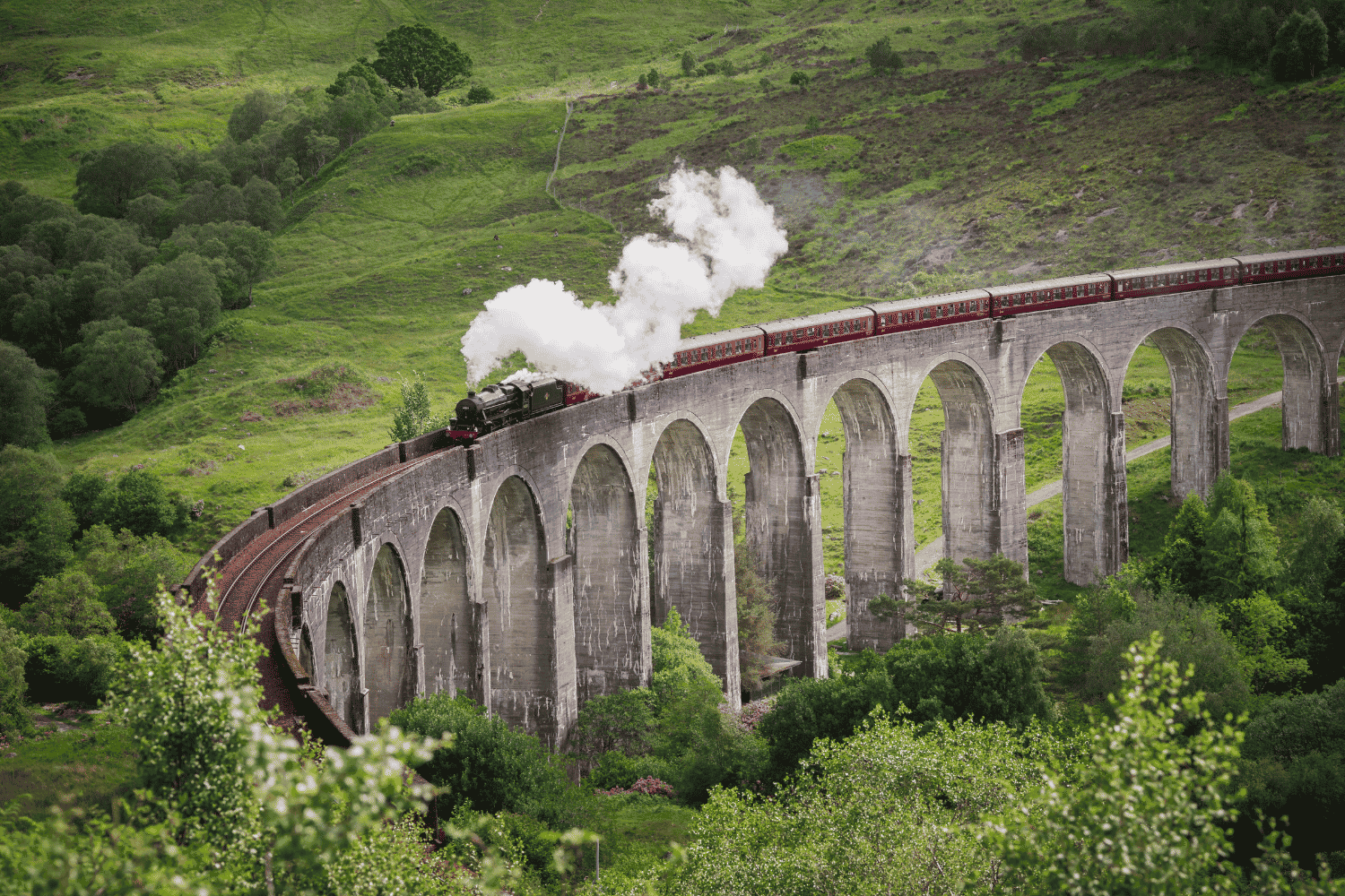 Circle Scotland Journey By Rail Edinburgh To Glasgow With Skye (3)