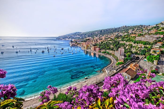 villefrance sur mer provence cote dazur shutterstock_479415253 700x467
