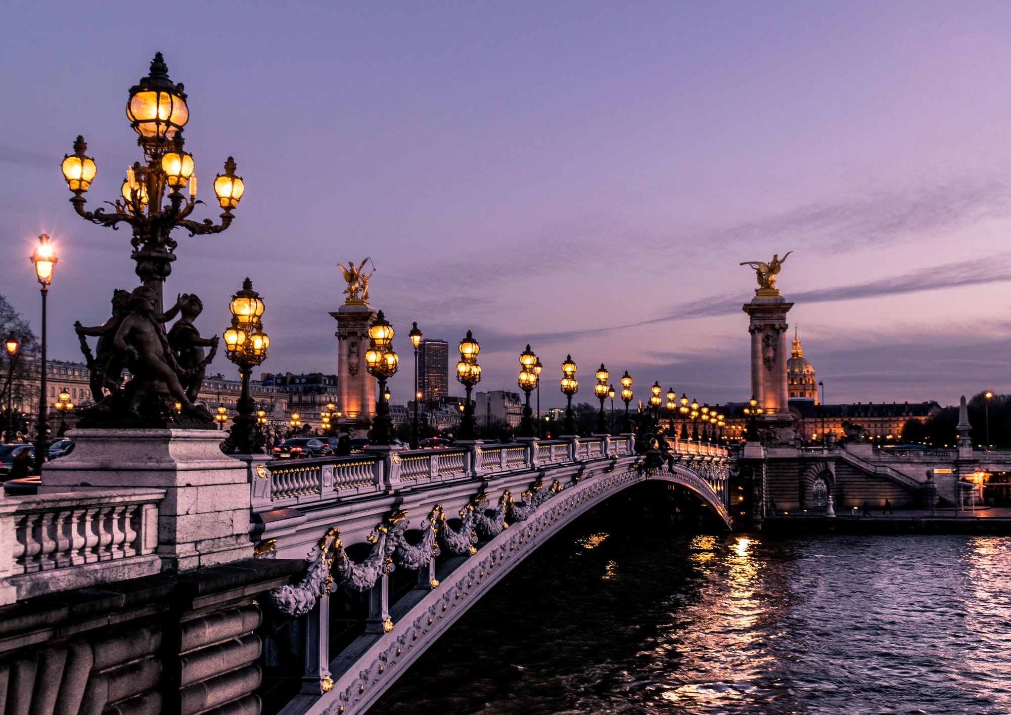 seine river bridge paris R5scocnOOdM-unsplash