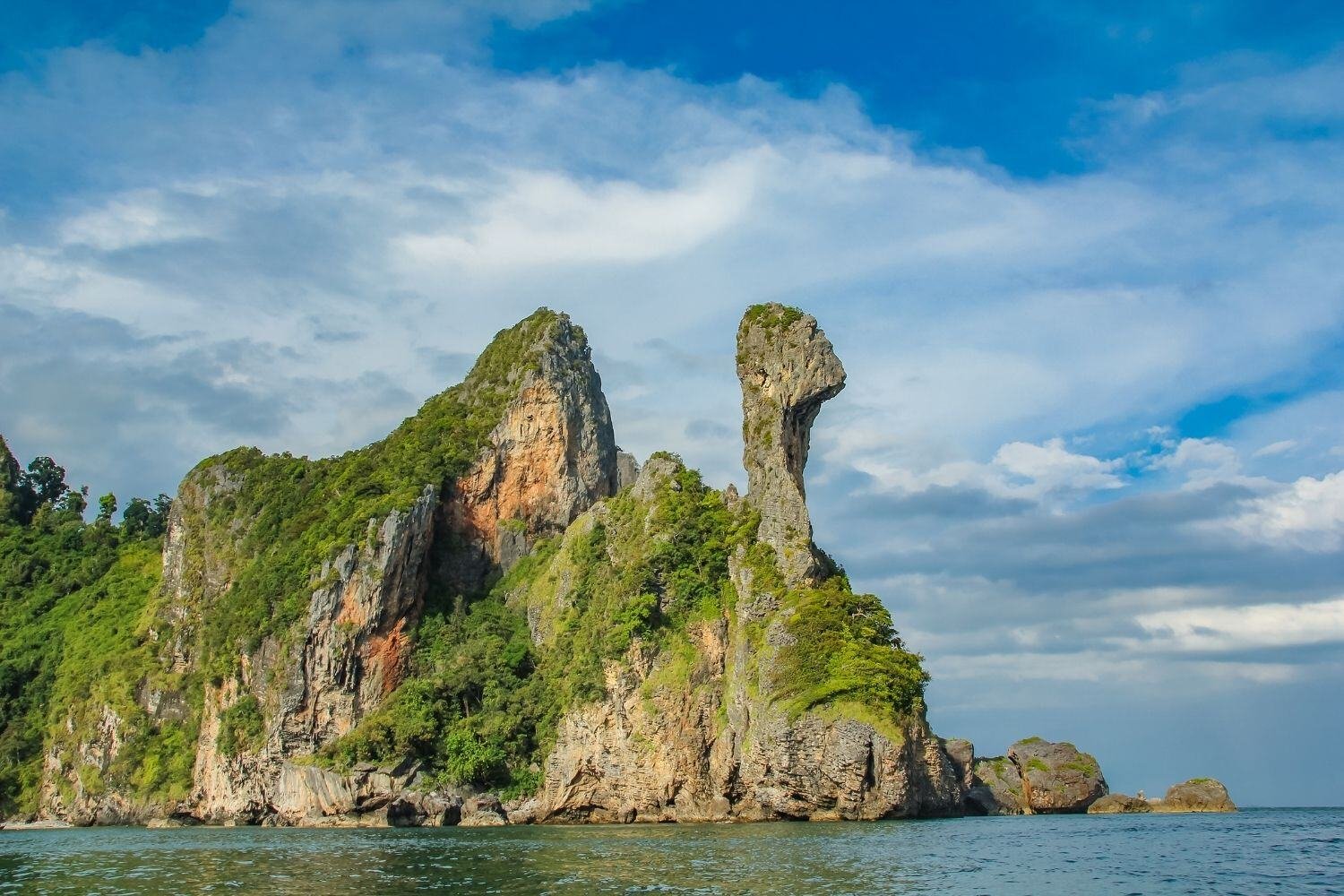 Thailand-Luxury-travelChicken Island in Southern Thailand