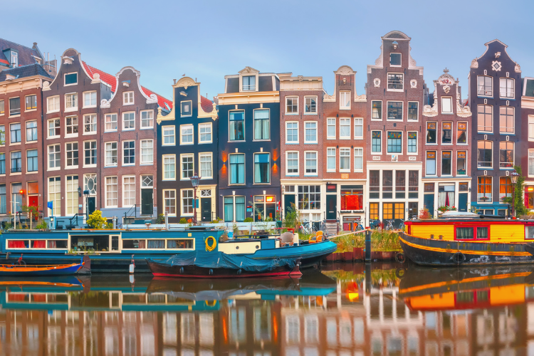 Amsterdam Pre or Post Cruise (1)