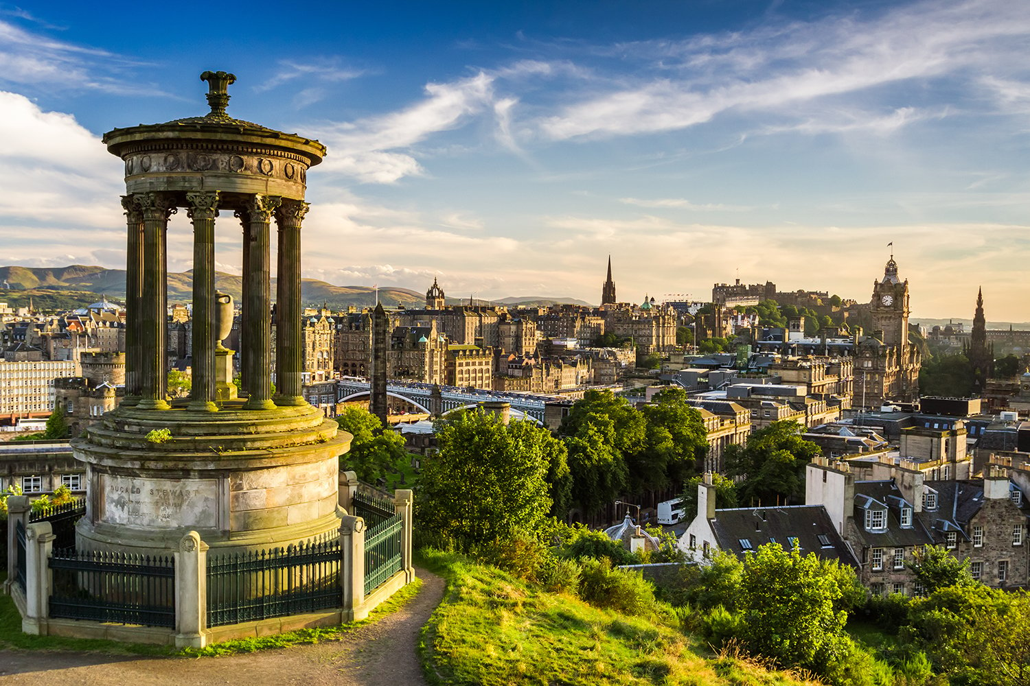 edinburgh calton hill 1500x1000