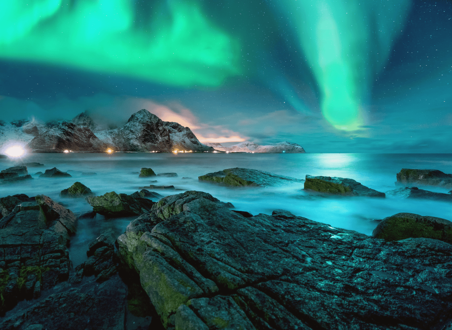 Norways Winter Northern Lights Escape