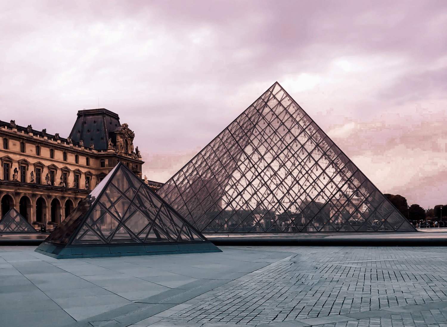 Private Guided Louvre Museum Visit (1)