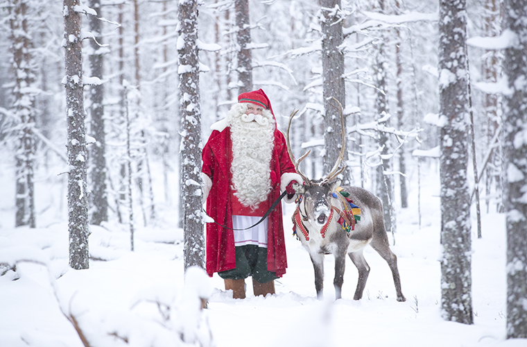 Santa Claus Winter 2018 in Rovaniemi Lapland Finland  (4)BLOG-4-1